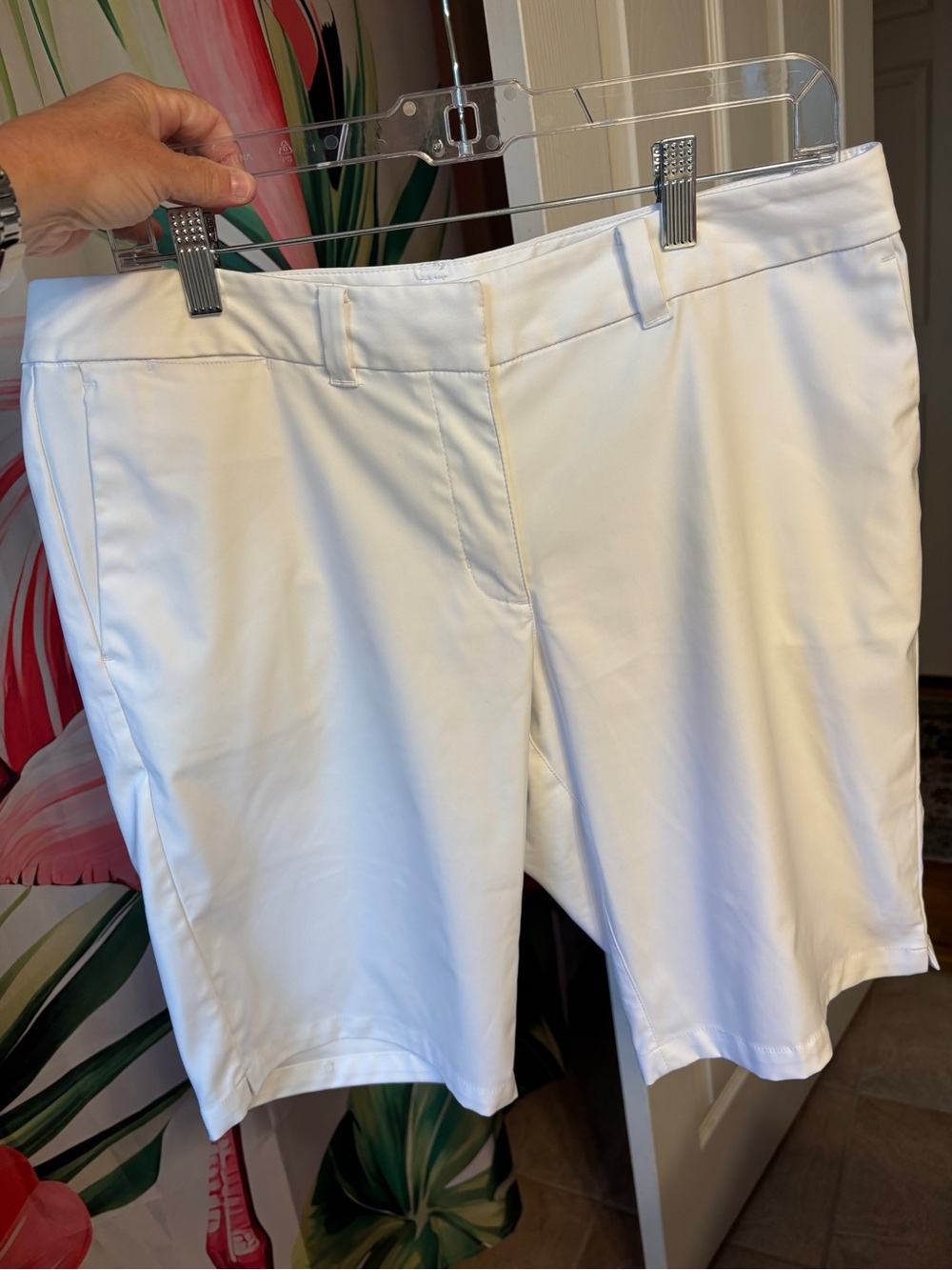 Nike White Women’s Golf DRI-FIT Shorts